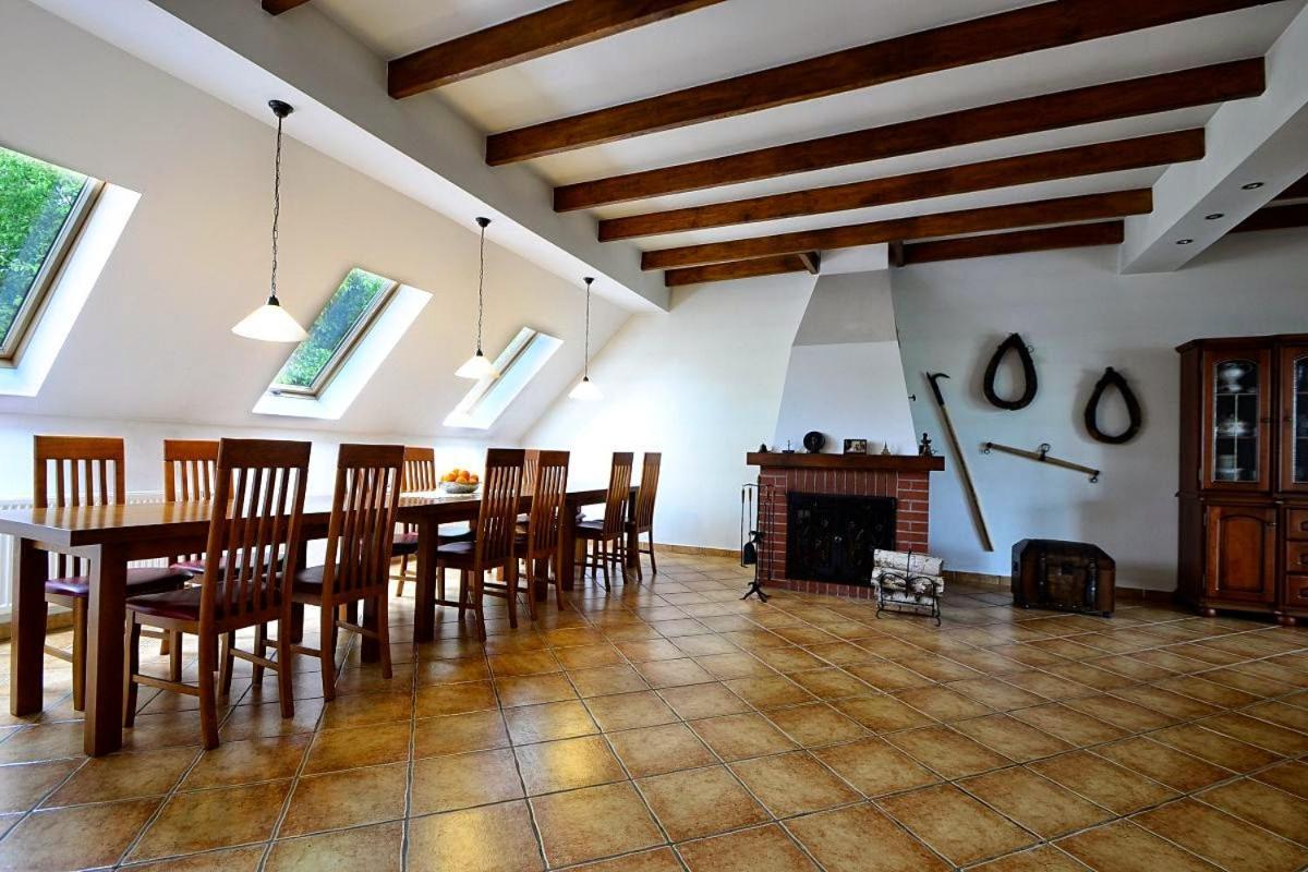 Biala Akacja Resort & Business ปรุดนิค ภายนอก รูปภาพ